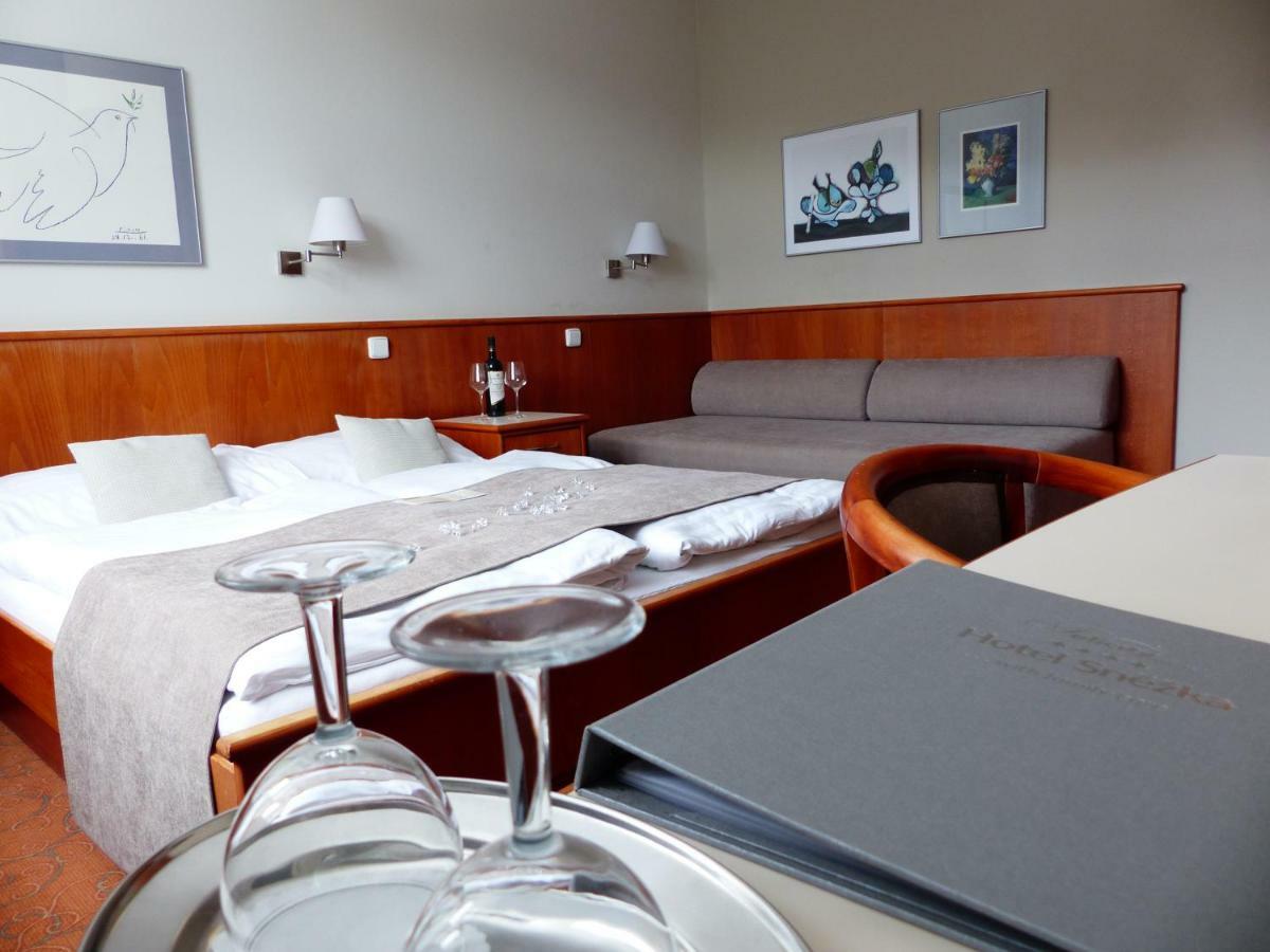 Hotel Snezka Špindlerŭv Mlýn Eksteriør bilde